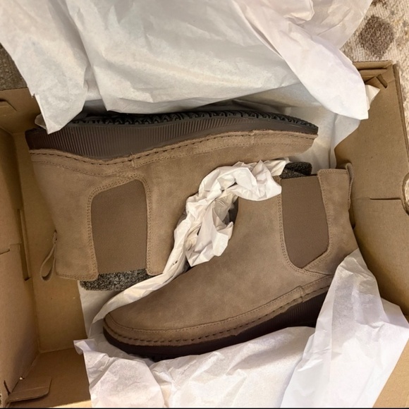 Chaco Paonia Chelsea Boot - Women’s - Picture 4 of 5